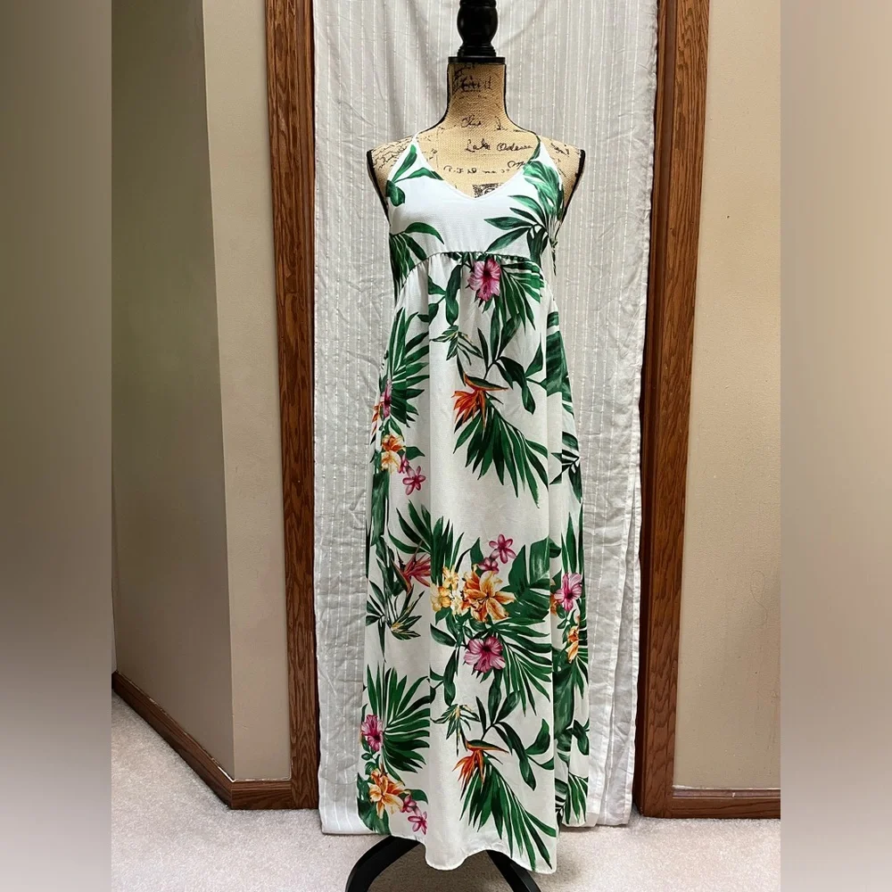 Gibson Hi Sugarplum Palm Springs Festival
Maxi Dress size XS - Picture 2 of 13